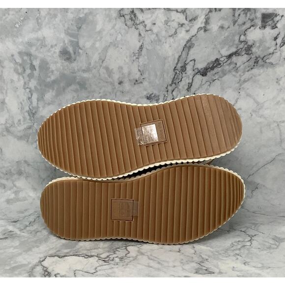 Dolce Vita Womens 7.5 Taupe Suede Daley High Top Platform Sneaker Shoes K6-13 - Picture 6 of 9